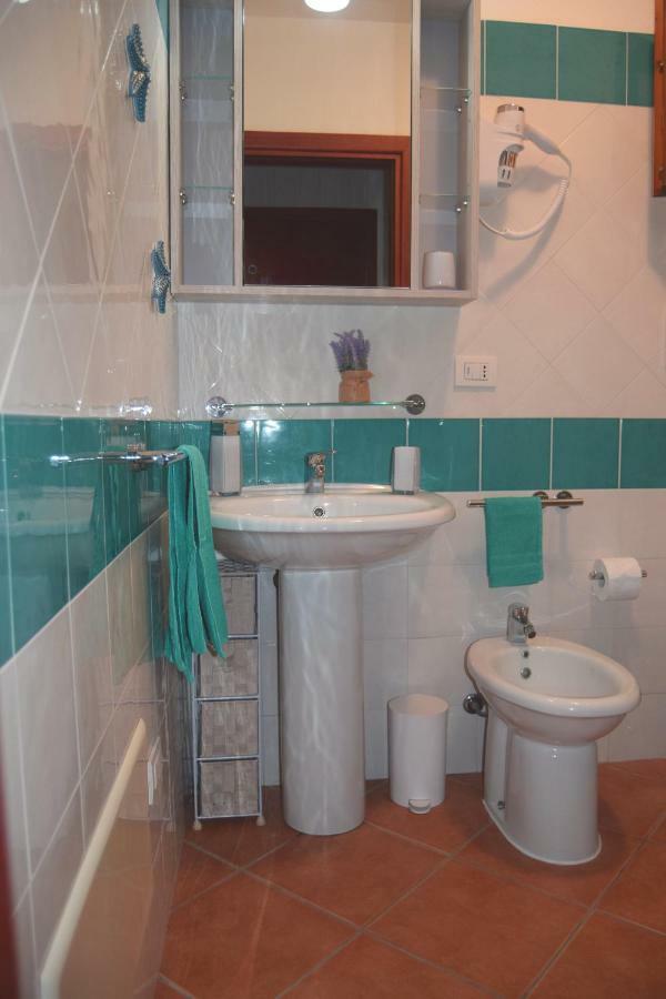 Il Mare Di Olbia Holiday Apartment Ngoại thất bức ảnh
